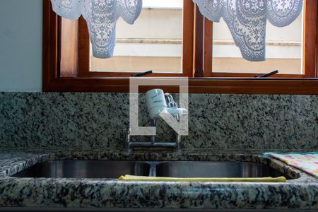 Casa de condomínio à venda com 422m², 4 quartos e 4 vagas Casa de condomínio à venda com 422m², 4 quartos e 4 vagasCOZINHA