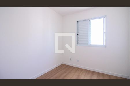 Quarto 1 de apartamento para alugar com 2 quartos, 44m² em Parque São Lourenço, São Paulo
