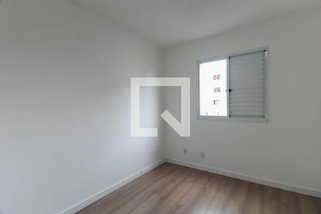 Quarto 1 de apartamento para alugar com 2 quartos, 44m² em Parque São Lourenço, São Paulo