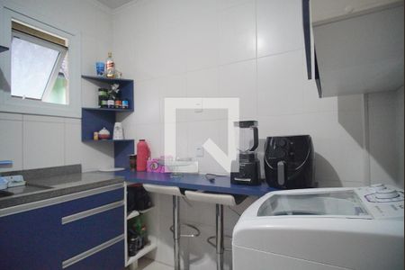 Apartamento à venda com 52m², 2 quartos e 1 vaga Apartamento à venda com 52m², 2 quartos e 1 vagaCozinha e Área de Serviço