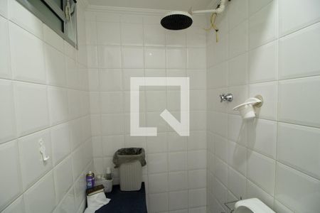 Casa de condomínio à venda com 176m², 3 quartos e 2 vagasBanheiro 2