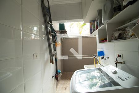 Casa de condomínio à venda com 176m², 3 quartos e 2 vagasÁrea de Serviço