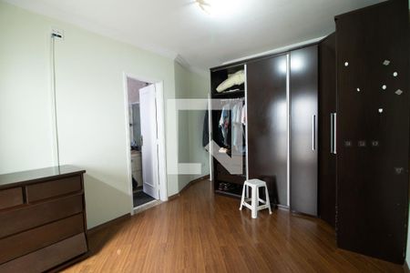 Casa de condomínio à venda com 176m², 3 quartos e 2 vagasQuarto 3