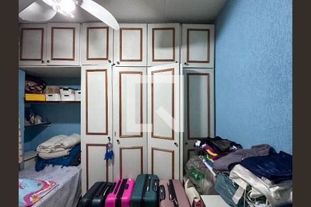 Casa à venda com 300m², 4 quartos e 2 vagasQuarto 2