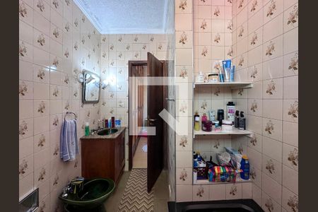 Casa à venda com 300m², 4 quartos e 2 vagasBanheiro Suíte