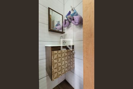 Casa à venda com 190m², 3 quartos e 4 vagasBanheiro