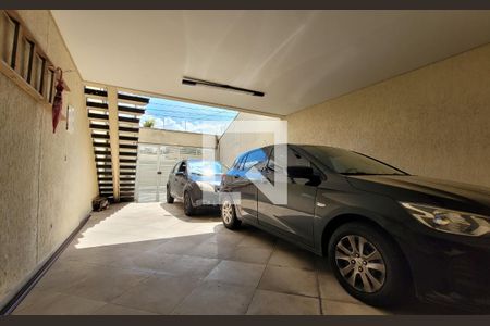 Casa à venda com 190m², 3 quartos e 4 vagasGaragem