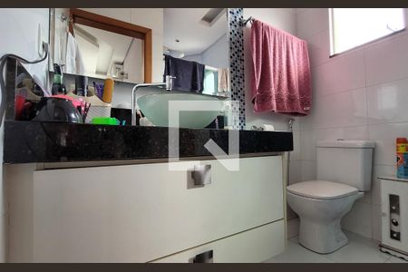 Casa à venda com 190m², 3 quartos e 4 vagasBanheiro da suíte