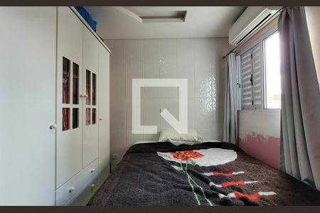 Casa à venda com 190m², 3 quartos e 4 vagasSuíte 2