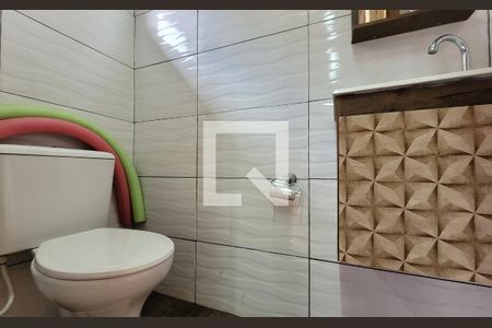 Casa à venda com 190m², 3 quartos e 4 vagasBanheiro