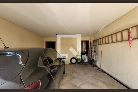 Casa à venda com 190m², 3 quartos e 4 vagasGaragem