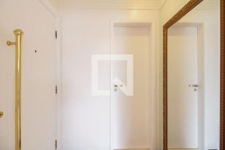 Apartamento à venda com 271m², 3 quartos e 3 vagas Apartamento à venda com 271m², 3 quartos e 3 vagasEntrada Social