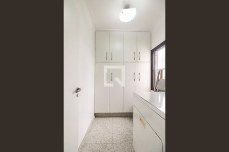 Apartamento à venda com 271m², 3 quartos e 3 vagas Apartamento à venda com 271m², 3 quartos e 3 vagasÁrea de Serviço - Quarto de Serviço