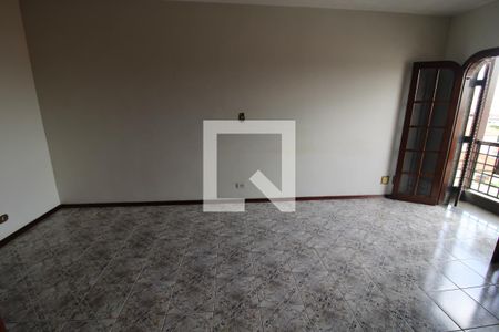 Casa à venda com 235m², 3 quartos e 6 vagasQuarto 1