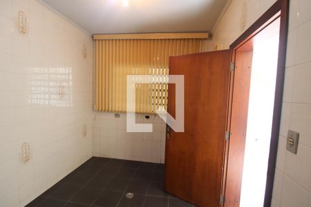 Casa à venda com 235m², 3 quartos e 6 vagasÁrea de Serviço