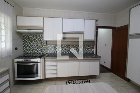 Casa à venda com 235m², 3 quartos e 6 vagasCozinha