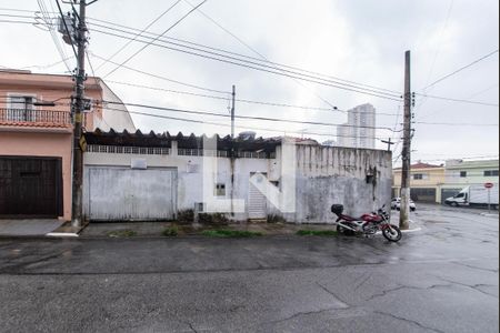 Casa à venda com 115m², 3 quartos e 2 vagasFachada