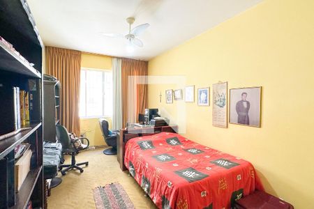 Apartamento à venda com 400m², 4 quartos e 2 vagas Apartamento à venda com 400m², 4 quartos e 2 vagasQuarto 04