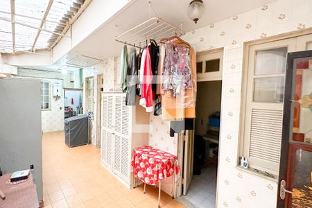 Apartamento à venda com 400m², 4 quartos e 2 vagas Apartamento à venda com 400m², 4 quartos e 2 vagasÁrea de Serviço