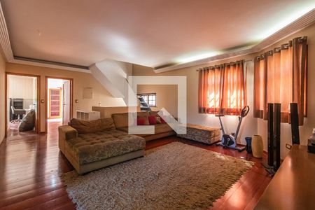 Casa de condomínio à venda com 640m², 4 quartos e 3 vagas Casa de condomínio à venda com 640m², 4 quartos e 3 vagasSala Privativa