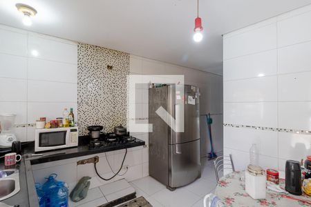Casa à venda com 300m², 3 quartos e 2 vagas Casa à venda com 300m², 3 quartos e 2 vagasCozinha