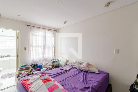 Casa à venda com 300m², 3 quartos e 2 vagas Casa à venda com 300m², 3 quartos e 2 vagasSuíte 2