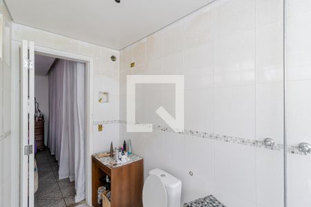 Casa à venda com 300m², 3 quartos e 2 vagas Casa à venda com 300m², 3 quartos e 2 vagasBanheiro da Suíte 2