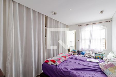 Casa à venda com 300m², 3 quartos e 2 vagas Casa à venda com 300m², 3 quartos e 2 vagasSuíte 2