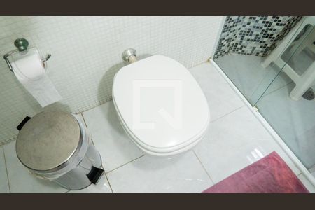 Apartamento à venda com 112m², 3 quartos e sem vaga Apartamento à venda com 112m², 3 quartos e sem vagaBanheiro