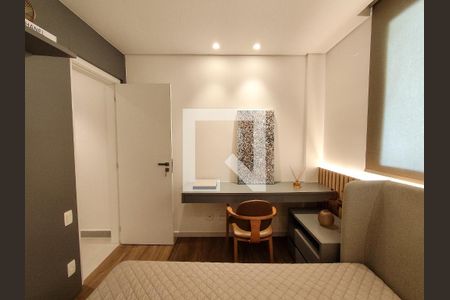 Apartamento à venda com 76m², 2 quartos e 2 vagasQuarto 