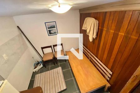 Casa à venda com 471m², 5 quartos e 2 vagasSauna