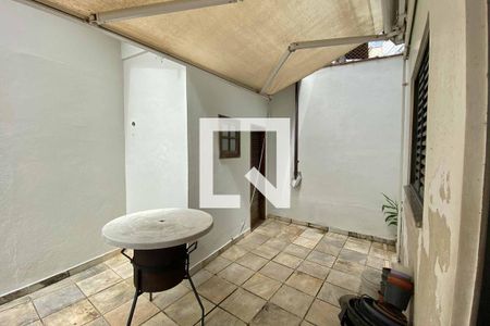 Casa à venda com 471m², 5 quartos e 2 vagasÁrea Externa