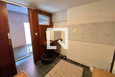 Casa à venda com 471m², 5 quartos e 2 vagasSauna