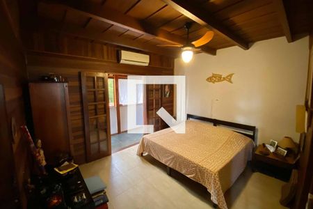 Casa à venda com 471m², 5 quartos e 2 vagasQuarto 2