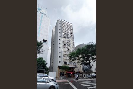 Apartamento à venda com 147m², 1 quarto e sem vagaFachada