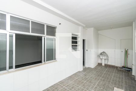 Apartamento à venda com 80m², 2 quartos e sem vaga Apartamento à venda com 80m², 2 quartos e sem vagaÁrea de Serviço
