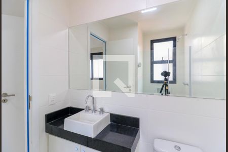 Casa de condomínio para alugar com 123m², 2 quartos e 2 vagas Casa de condomínio para alugar com 123m², 2 quartos e 2 vagasBanheiro da Suíte 2