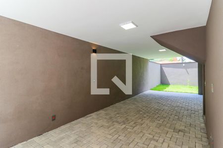 Casa de condomínio para alugar com 123m², 2 quartos e 2 vagas Casa de condomínio para alugar com 123m², 2 quartos e 2 vagasGaragem