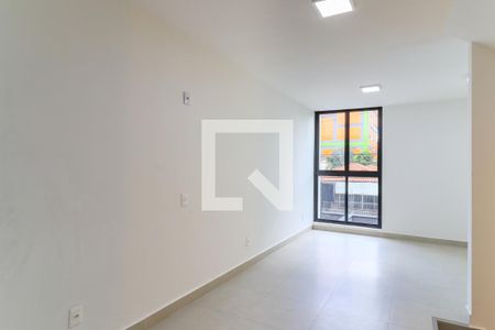 Casa de condomínio para alugar com 123m², 2 quartos e 2 vagas Casa de condomínio para alugar com 123m², 2 quartos e 2 vagasSala