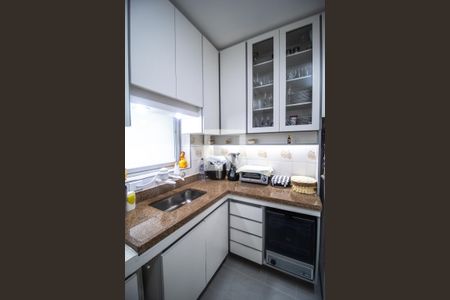 Apartamento à venda com 106m², 3 quartos e 2 vagas Apartamento à venda com 106m², 3 quartos e 2 vagasCozinha
