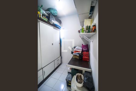 Apartamento à venda com 106m², 3 quartos e 2 vagas Apartamento à venda com 106m², 3 quartos e 2 vagasDespensa