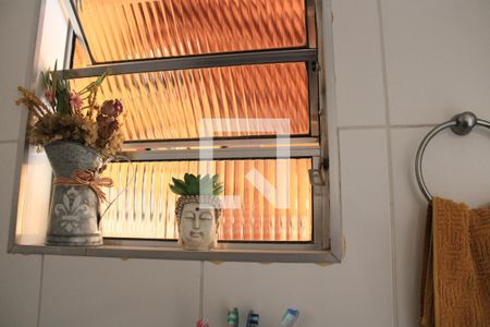 Casa à venda com 120m², 3 quartos e 1 vagaBanheiro 2