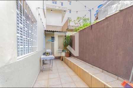 Apartamento à venda com 95m², 3 quartos e 1 vaga Apartamento à venda com 95m², 3 quartos e 1 vagaQuintal