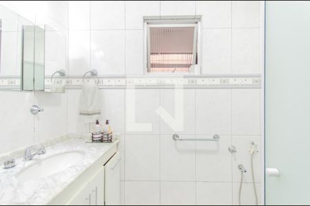 Apartamento à venda com 95m², 3 quartos e 1 vaga Apartamento à venda com 95m², 3 quartos e 1 vagaBanheiro