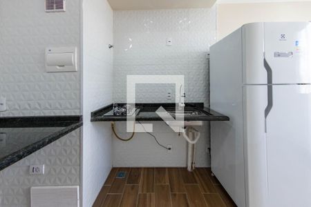Cozinha  de apartamento para alugar com 1 quarto, 24m² em Vila Prudente, São Paulo