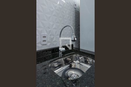 Cozinha  de apartamento para alugar com 1 quarto, 24m² em Vila Prudente, São Paulo