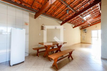 Apartamento à venda com 82m², 3 quartos e 2 vagas Apartamento à venda com 82m², 3 quartos e 2 vagasÁrea Comum - Churrasqueira