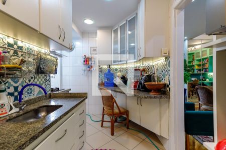 Apartamento à venda com 82m², 3 quartos e 2 vagas Apartamento à venda com 82m², 3 quartos e 2 vagasCozinha