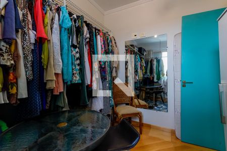 Apartamento à venda com 82m², 3 quartos e 2 vagas Apartamento à venda com 82m², 3 quartos e 2 vagasQuarto 2