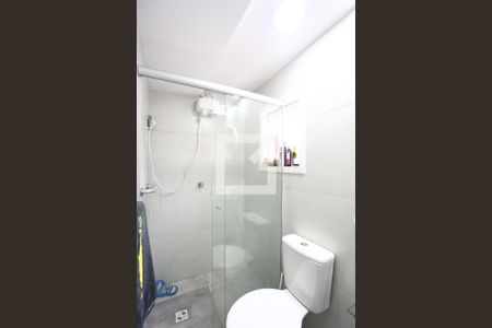 Casa à venda com 165m², 3 quartos e 1 vagaBanheiro da Suíte 2